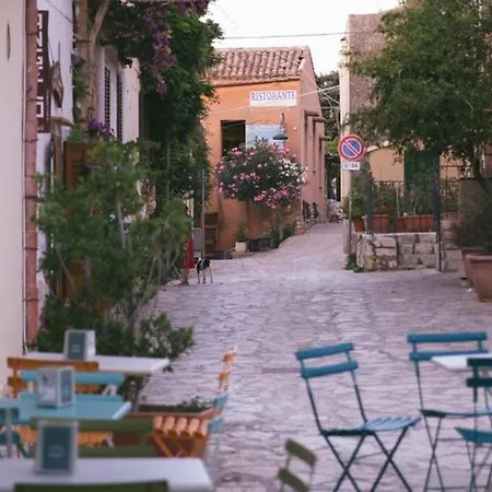 Feriehus La Casa Nel Borgo *
